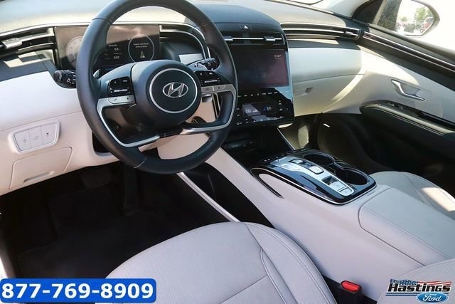 Used 2022 Hyundai Tucson Limited AWD/4WD image 12