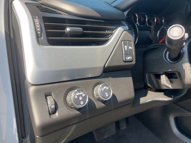 Used 2020 GMC Yukon SLE w/ Convenience Package image 10