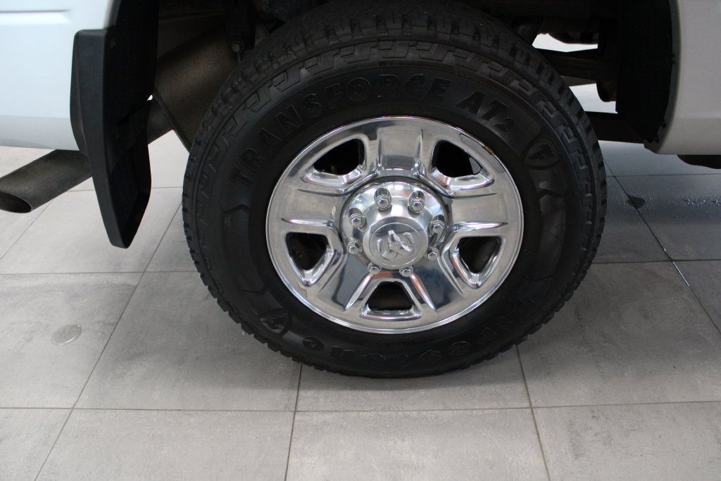 Used 2018 RAM 2500 Tradesman w/ Chrome Appearance Group AWD/4WD image 10