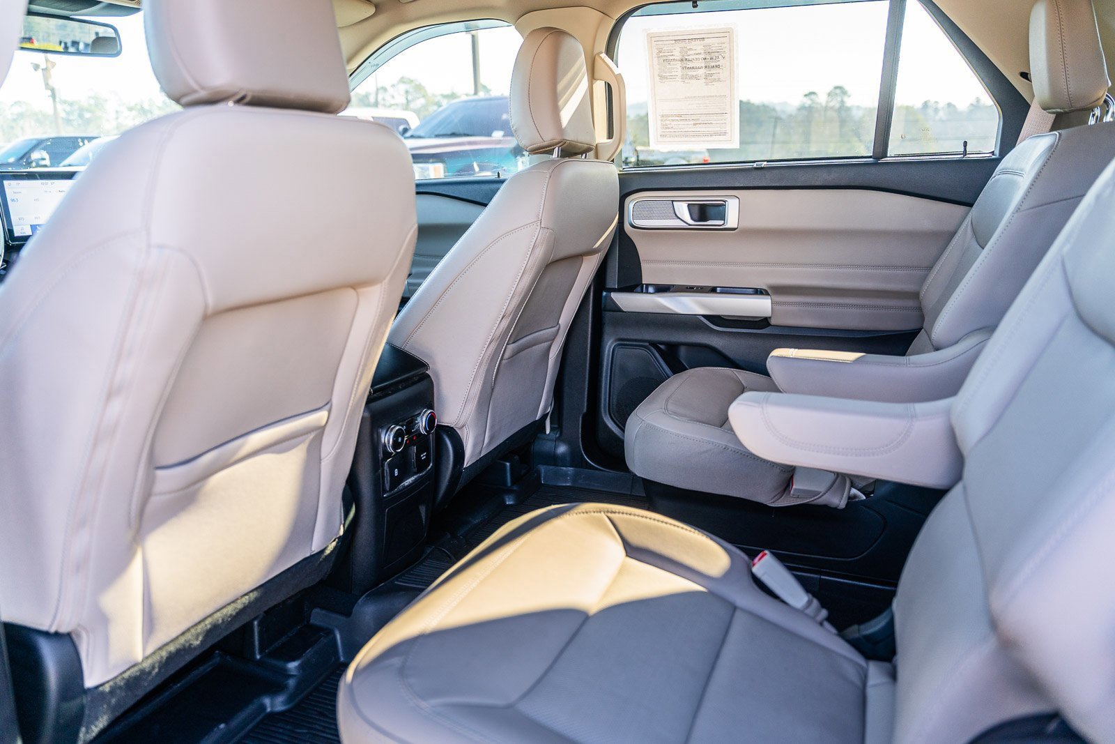 Certified 2023 Ford Explorer Limited w/ Equipment Group 301A image 16