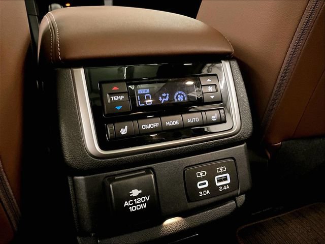 Used 2023 Subaru Ascent Touring AWD/4WD image 33