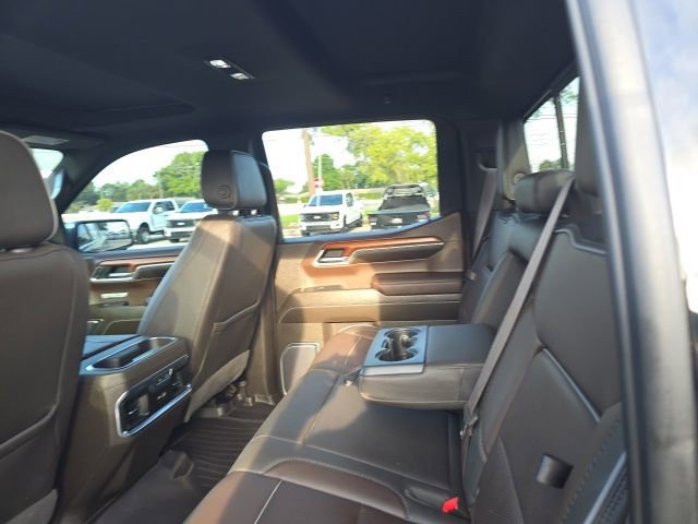 Used 2022 GMC Sierra 1500 Denali w/ Technology Package RWD image 9