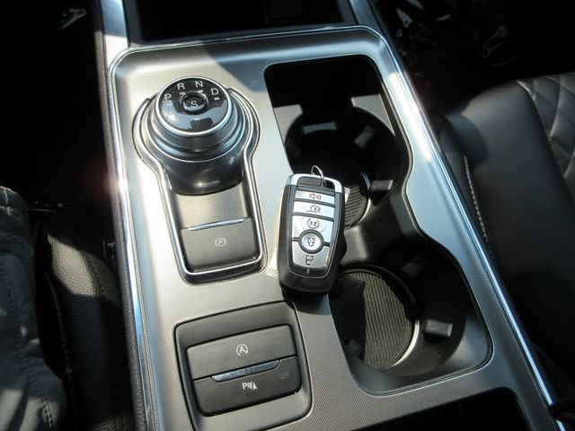 Certified 2023 Ford Edge Titanium AWD/4WD image 22