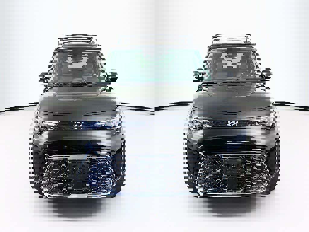 Used 2025 Kia Soul GT-Line w/ GT-Line Technology Package image 8