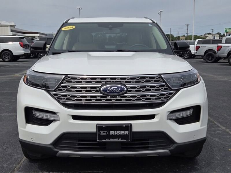 Certified 2023 Ford Explorer Limited w/ Limited Technology Package RWD image 8