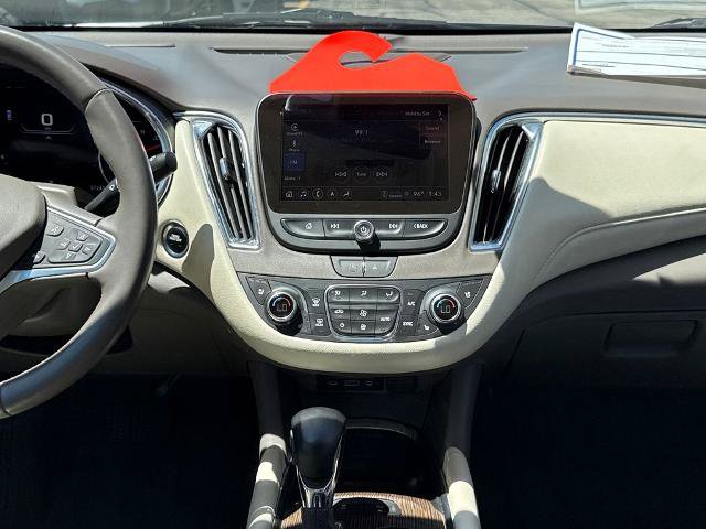 Used 2024 Chevrolet Malibu LT FWD image 10