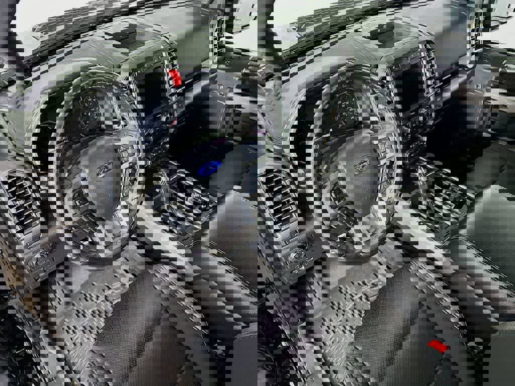 Certified 2019 Ford F150 Raptor w/ Equipment Group 802A Luxury image 9