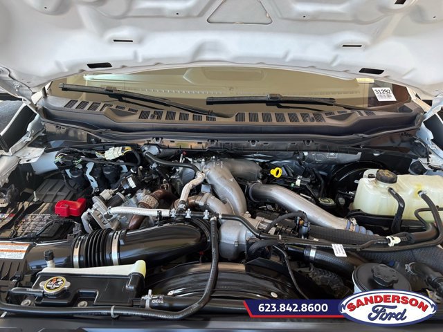 Certified 2025 Ford F250 XLT AWD/4WD image 9