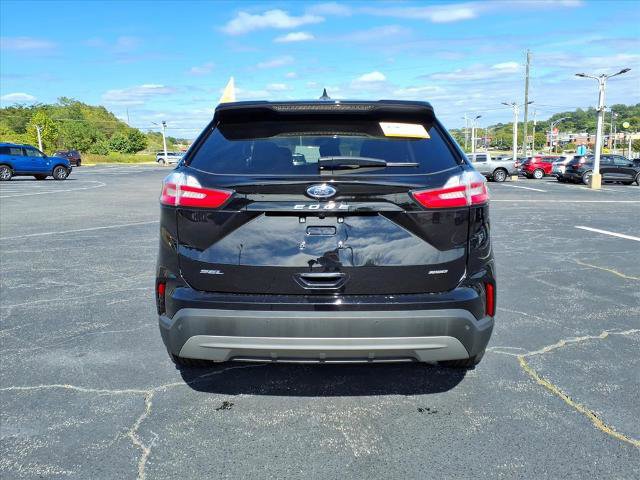 Certified 2024 Ford Edge SEL image 3