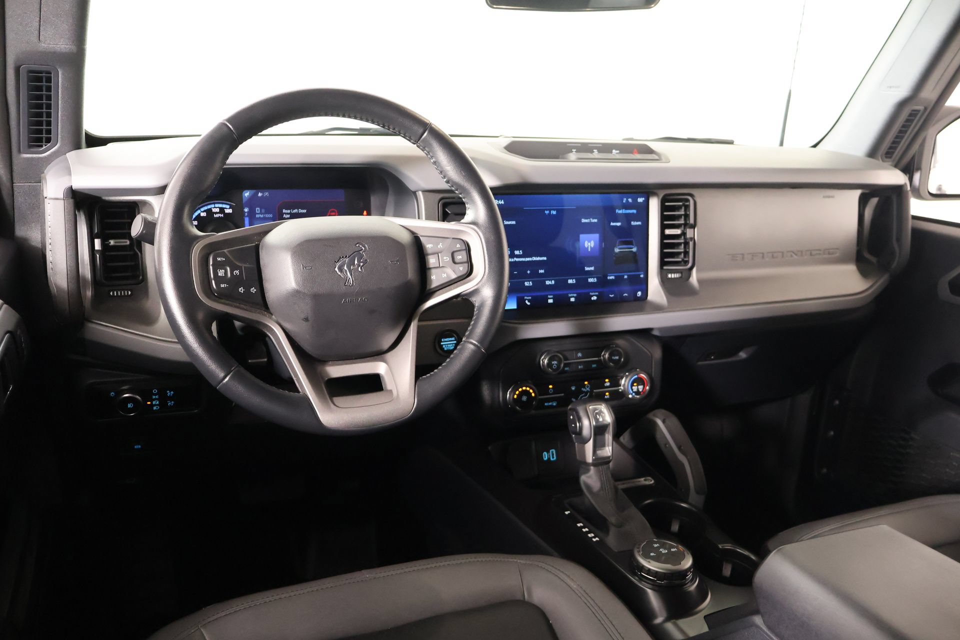 Certified 2024 Ford Bronco Big Bend AWD/4WD image 2