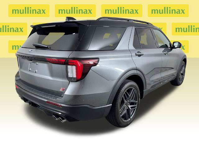 Certified 2025 Ford Explorer ST AWD/4WD image 4