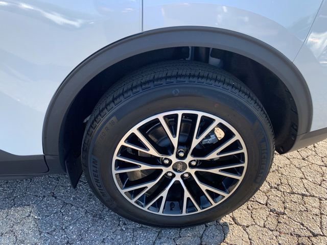 Certified 2024 Ford Escape SE w/ PHEV Premium Package FWD image 37