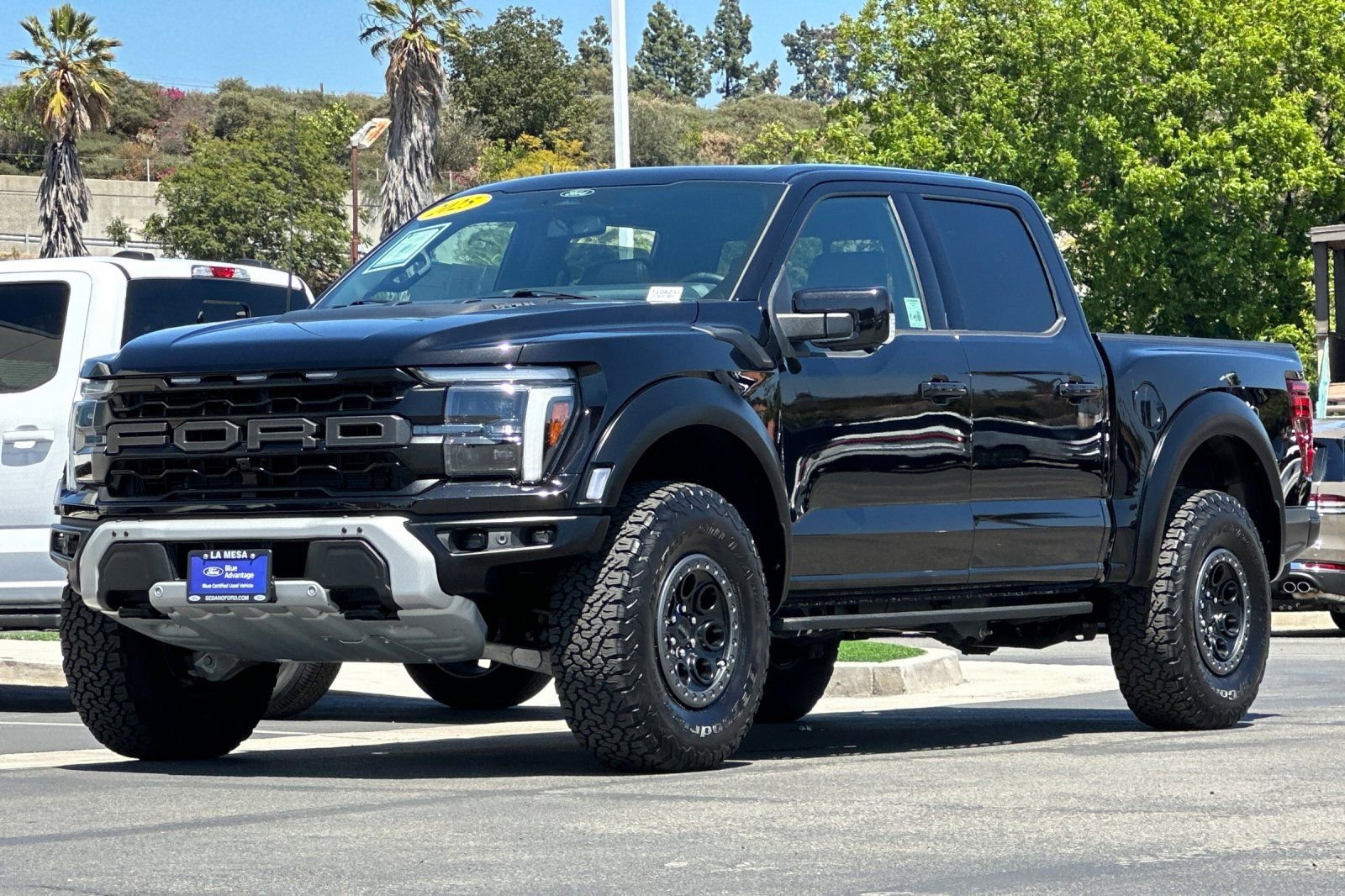 Certified 2025 Ford F150 Raptor AWD/4WD image 7
