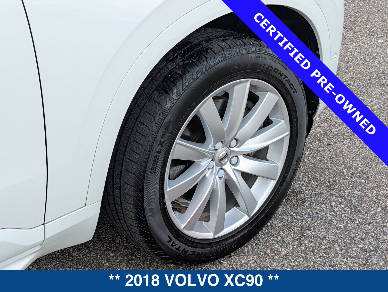 Used 2018 Volvo XC90 T5 Momentum w/ Convenience Package FWD image 13