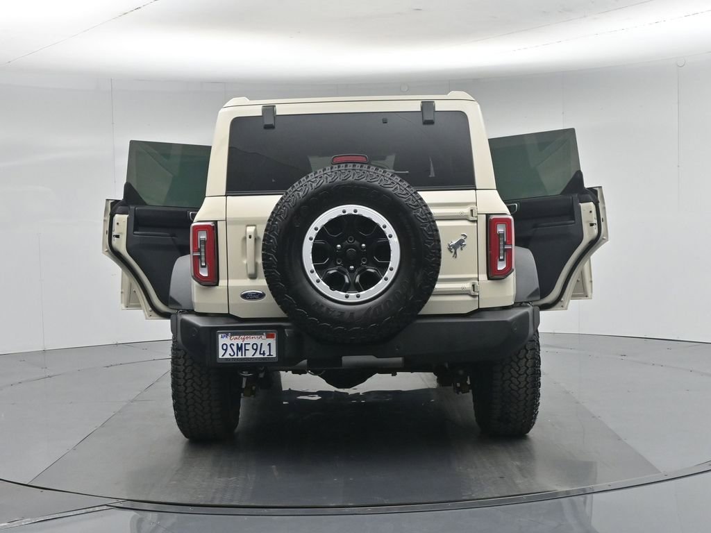 Certified 2025 Ford Bronco Outer Banks w/ Sasquatch Package AWD/4WD image 36