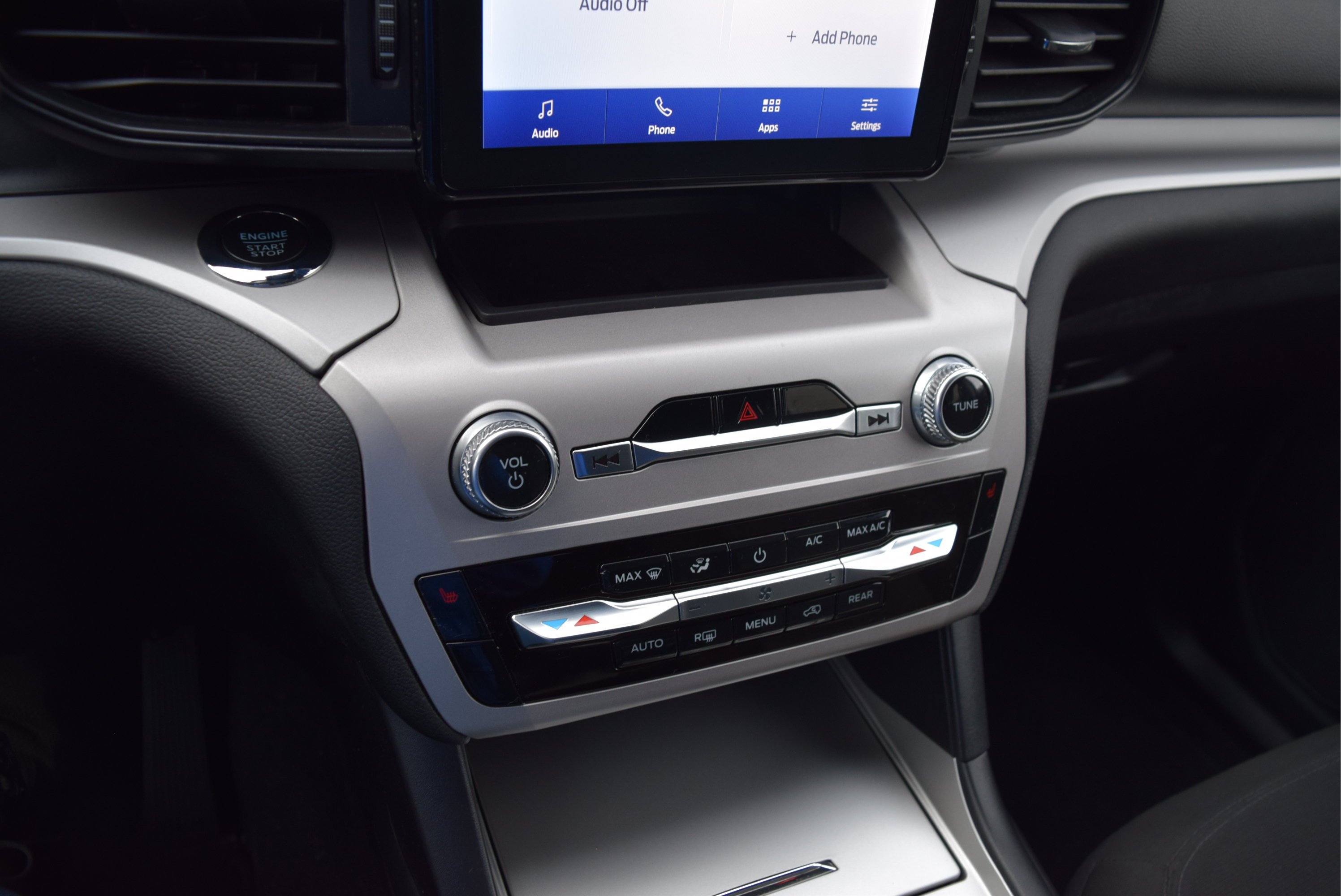 Certified 2023 Ford Explorer XLT AWD/4WD image 15