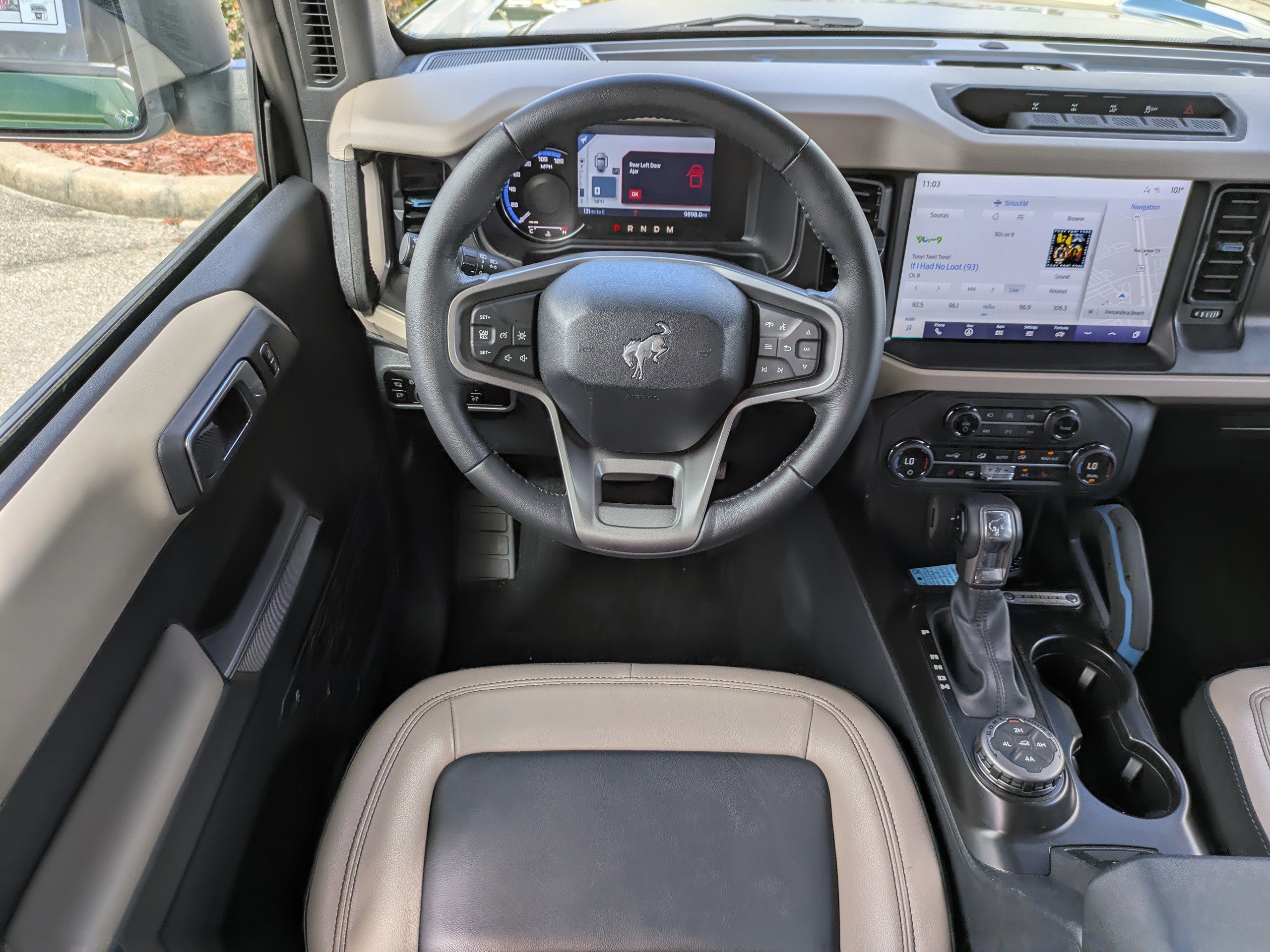 Certified 2023 Ford Bronco Wildtrak image 19