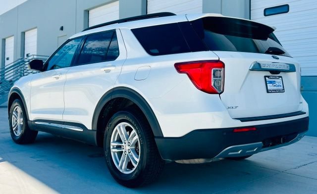 Certified 2023 Ford Explorer XLT AWD/4WD image 7