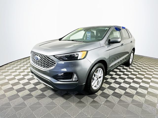 Certified 2024 Ford Edge SEL w/ Convenience Package AWD/4WD image 7