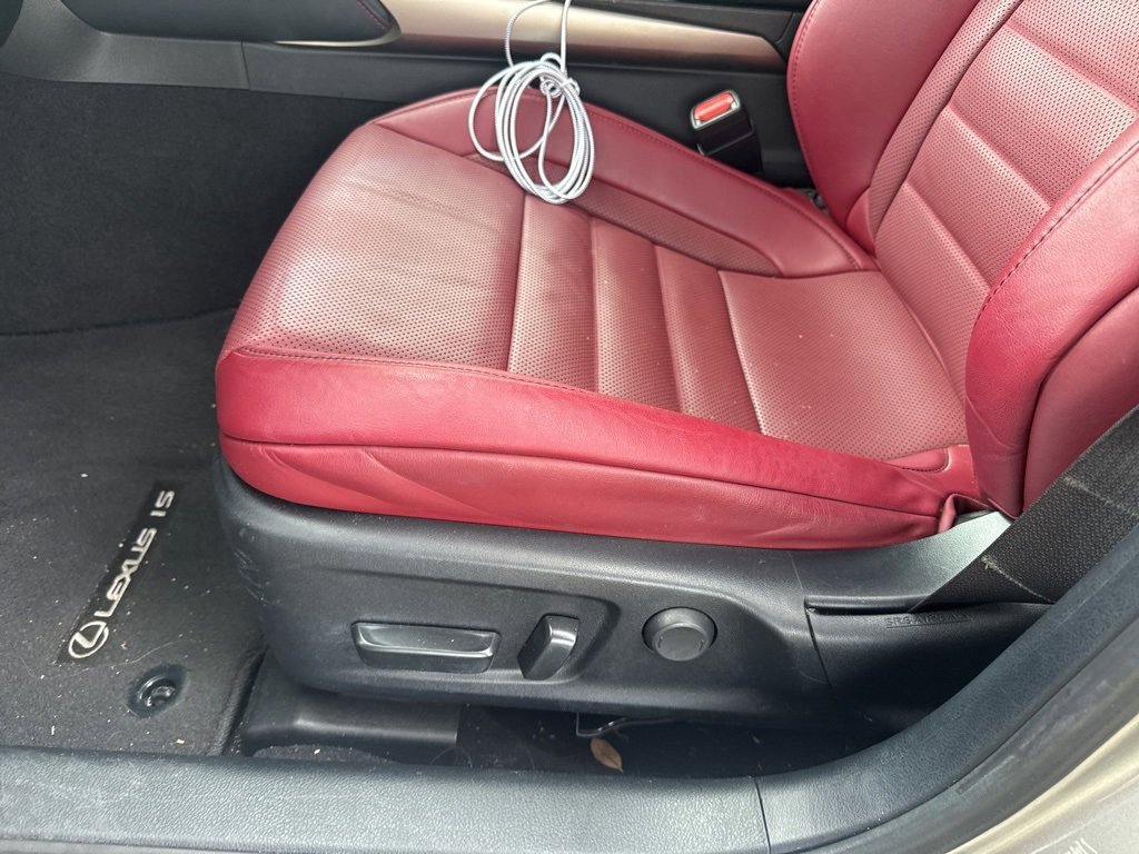 Used 2020 Lexus IS 300 F Sport image 17