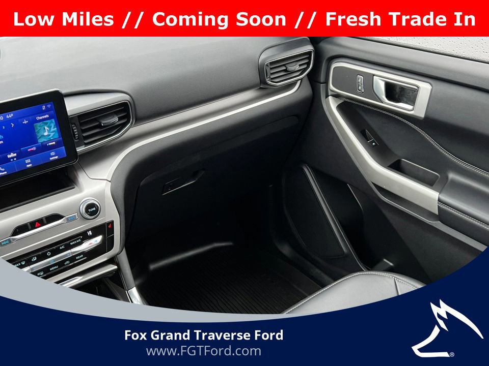 Certified 2021 Ford Explorer XLT w/ Equipment Group 202A image 35