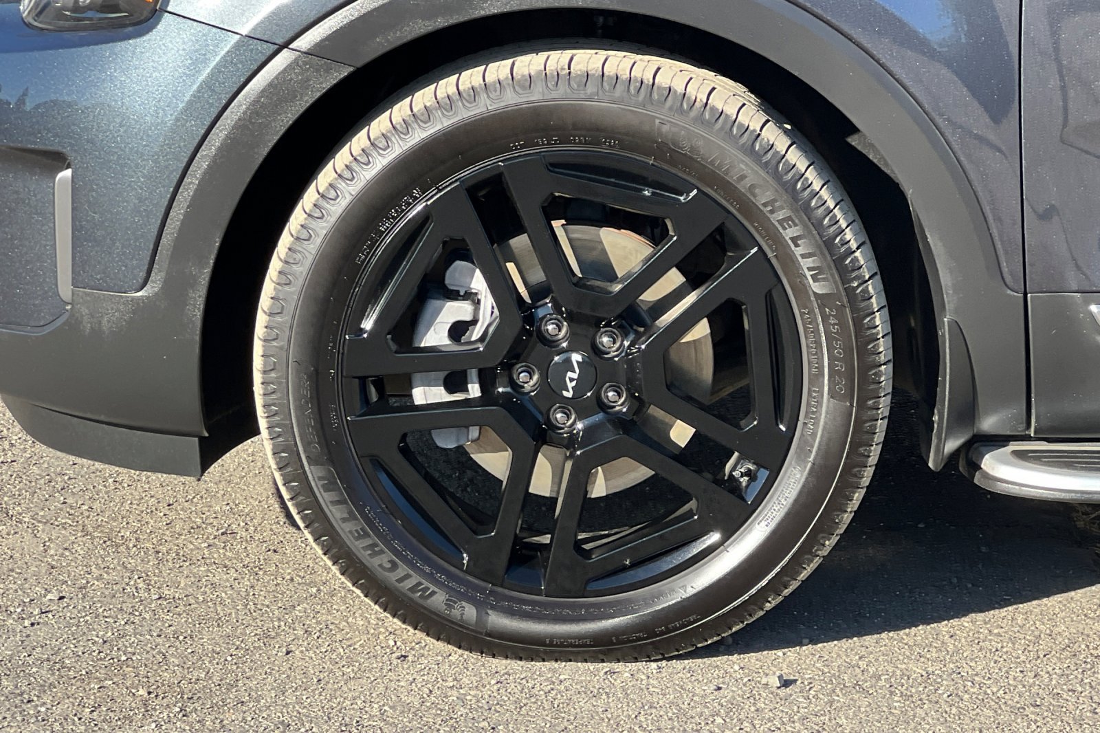 Used 2023 Kia Telluride EX X-Line AWD/4WD image 30
