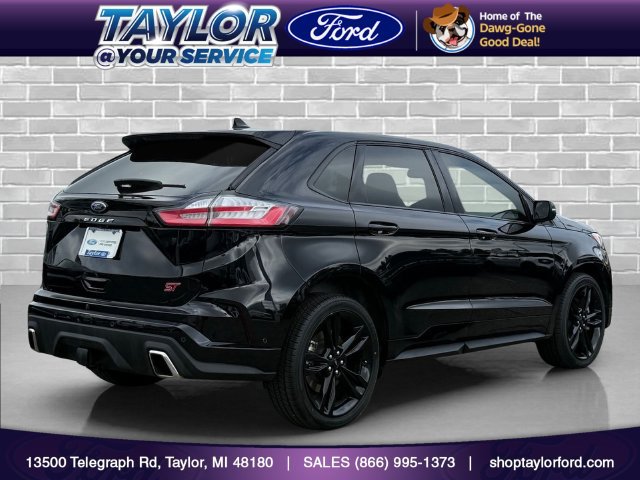 Certified 2024 Ford Edge ST w/ Equipment Group 401A AWD/4WD image 3
