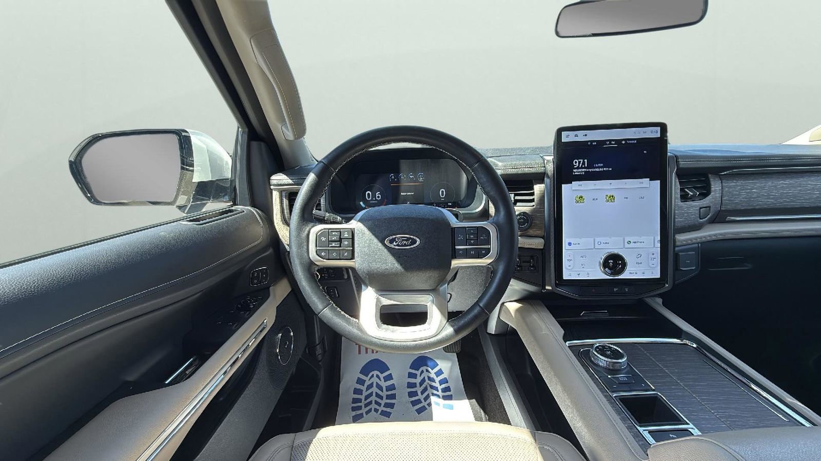 Certified 2023 Ford Expedition Limited image 13