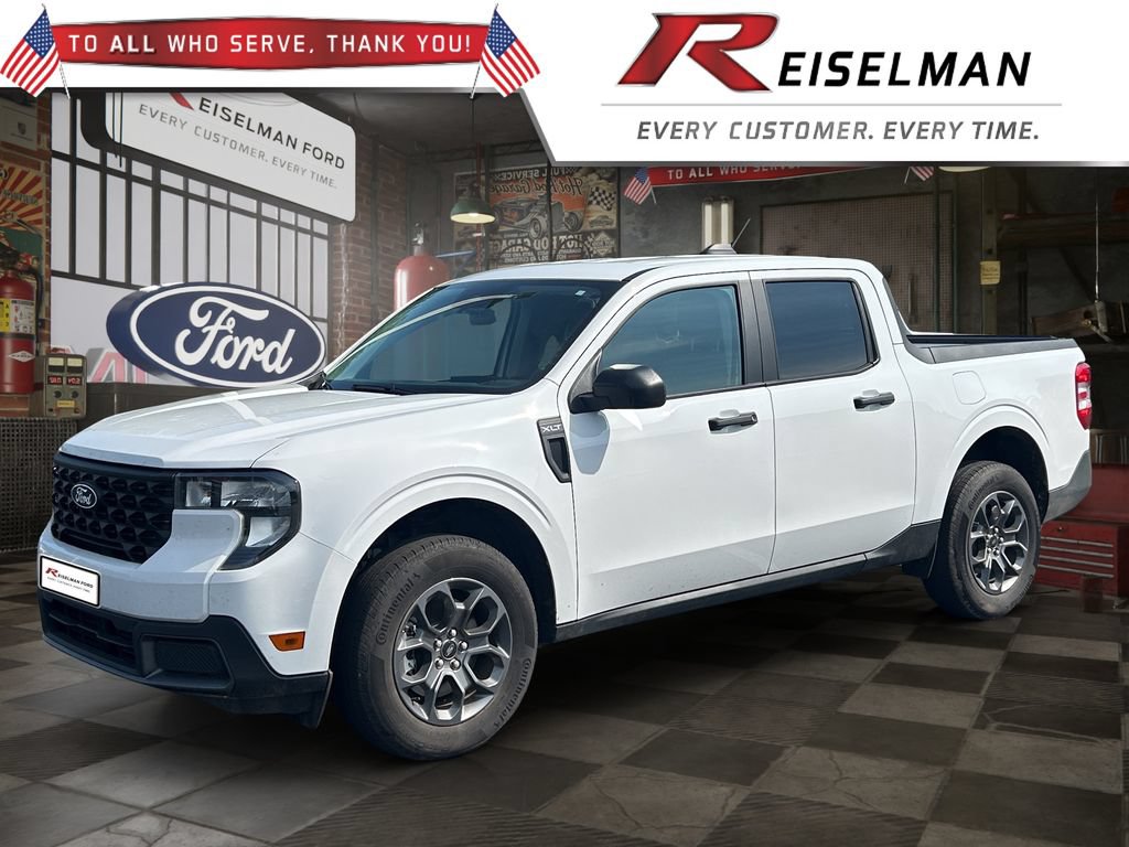 Certified 2025 Ford Maverick XLT FWD image 1