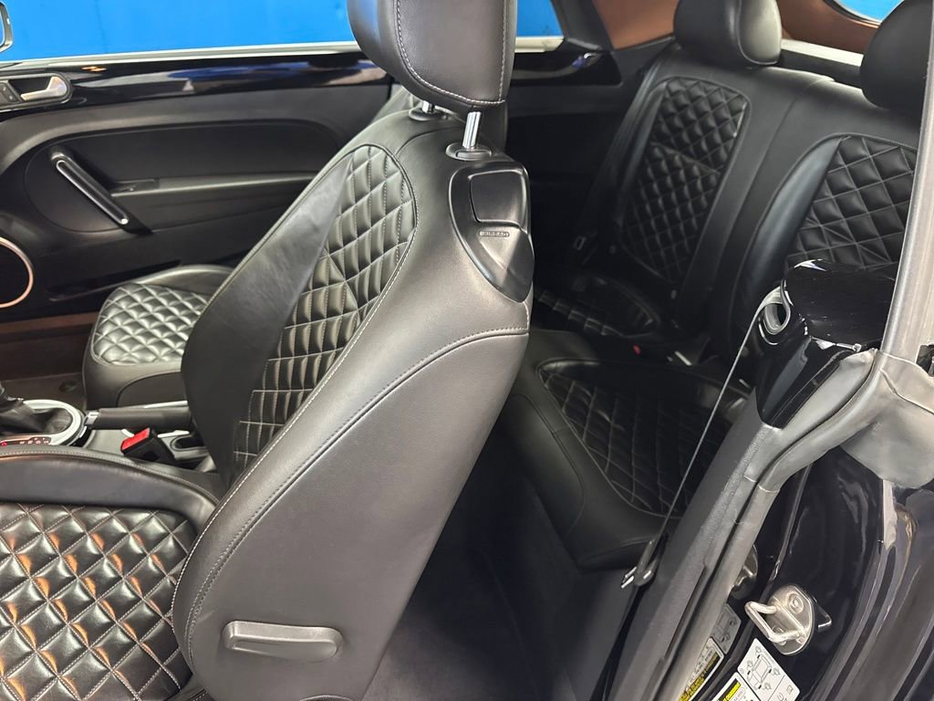 Used 2019 Volkswagen Beetle 2.0T Final Edition SEL image 24