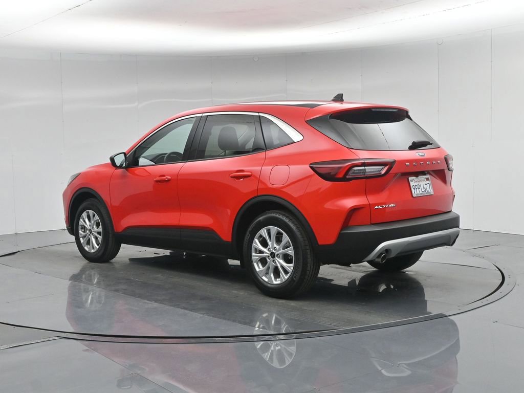 Certified 2024 Ford Escape Active image 17