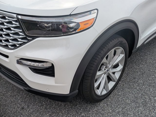 Certified 2024 Ford Explorer Platinum w/ Technology Package image 10