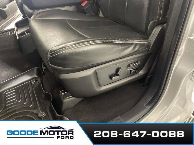 Used 2018 RAM 3500 Laramie w/ Cold Weather Group AWD/4WD image 11