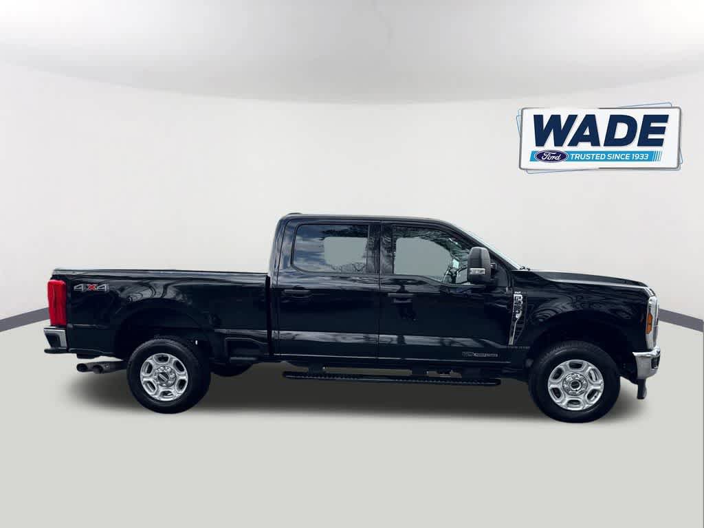 Certified 2025 Ford F250 XLT AWD/4WD image 4