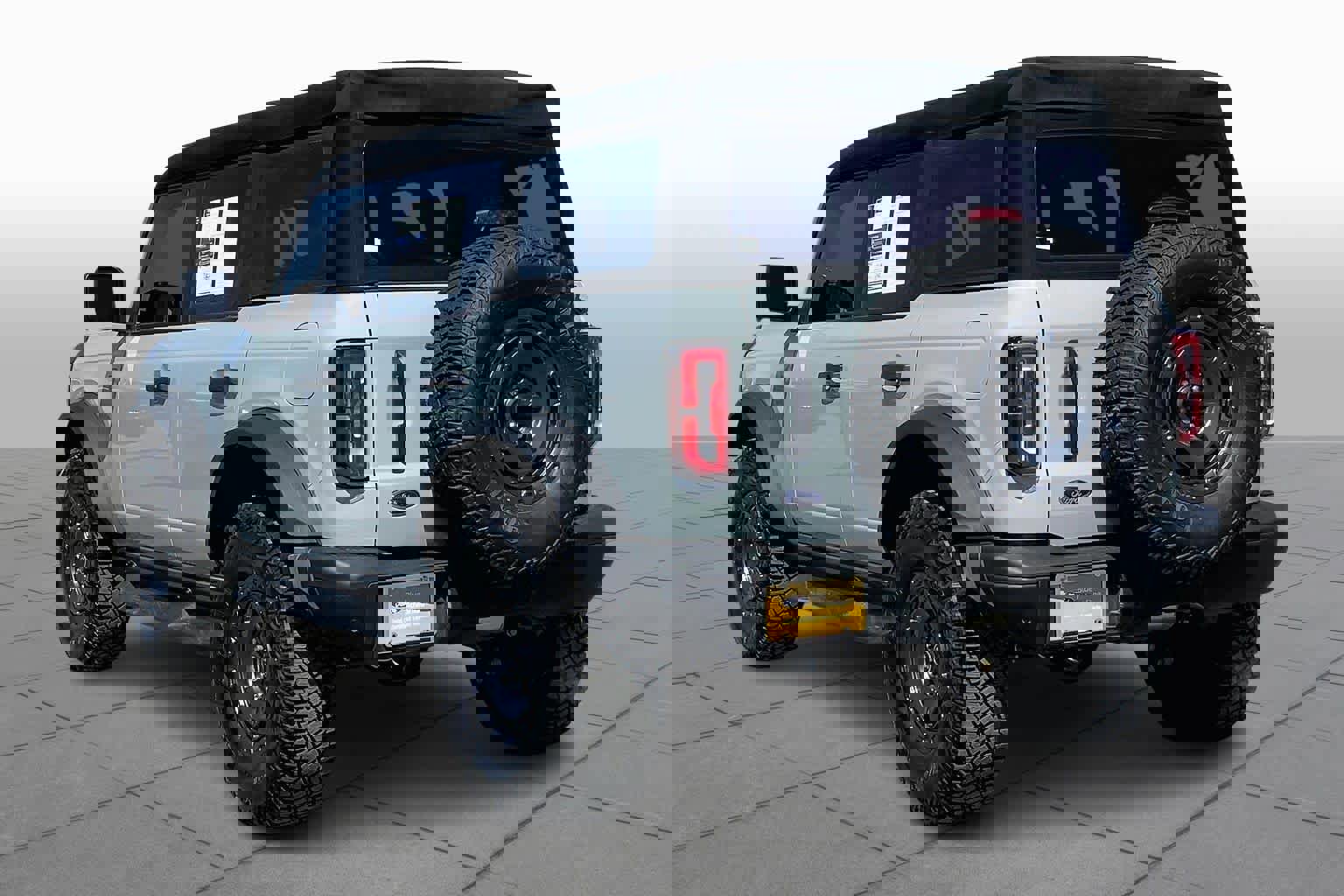 Certified 2024 Ford Bronco Badlands image 4