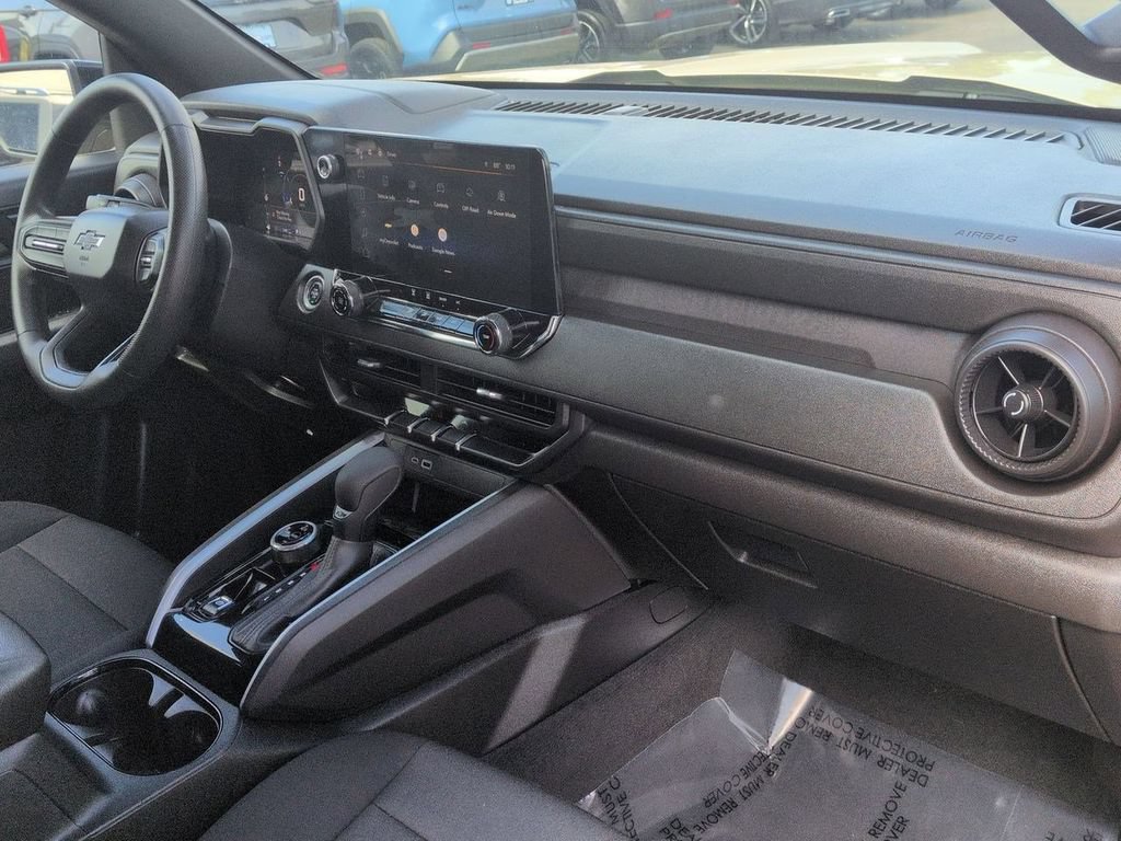 Used 2023 Chevrolet Colorado Trail Boss w/ Technology Package AWD/4WD image 30