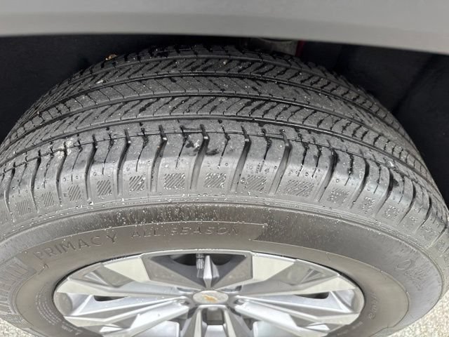 Used 2025 Chevrolet Equinox LT AWD/4WD image 12