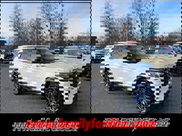 Certified 2025 Ford Explorer ST-Line w/ ST-Line Street Pack image 5