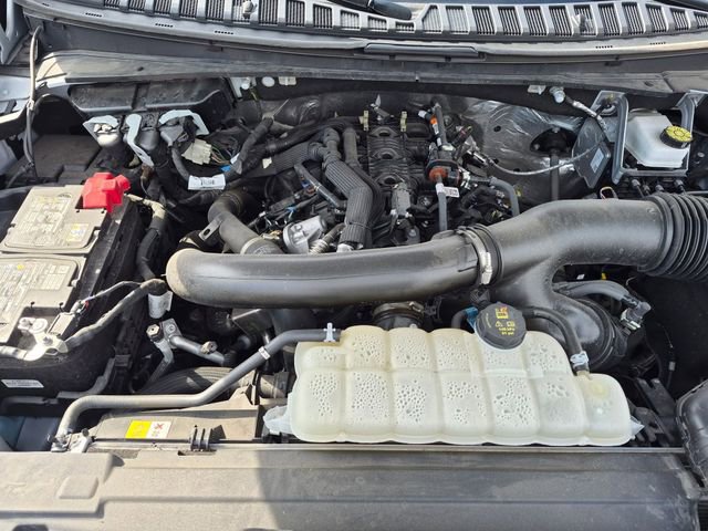 Certified 2025 Ford Expedition Platinum w/ Stealth Performance Package AWD/4WD image 24