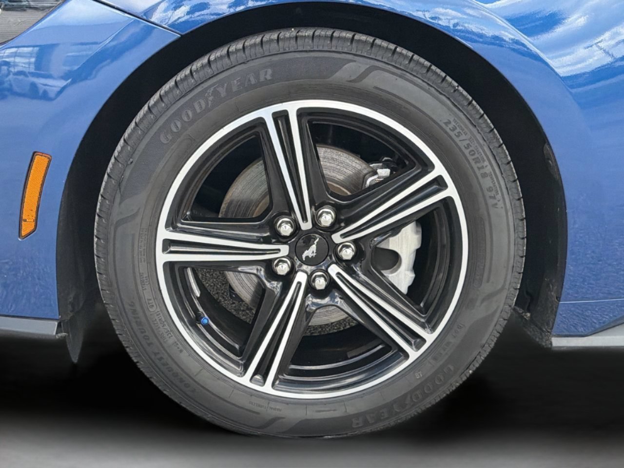 Certified 2024 Ford Mustang Coupe RWD image 30