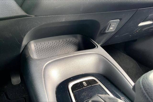 Used 2024 Toyota Corolla LE FWD image 33