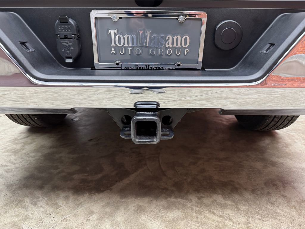 Used 2024 Chevrolet Silverado 1500 LT image 9