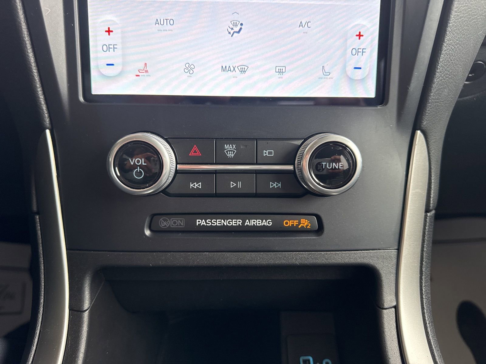 Certified 2023 Ford Edge SEL AWD/4WD image 32