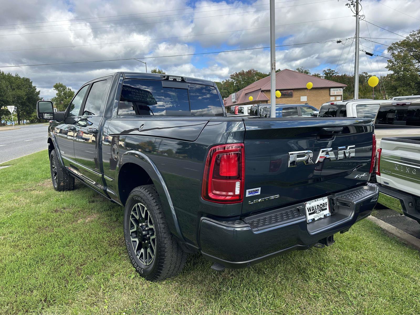 Used 2026 RAM 2500 Limited AWD/4WD image 4