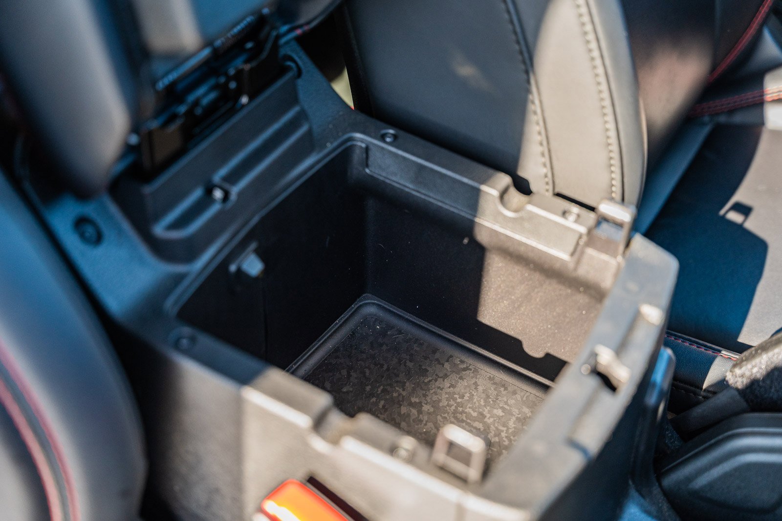 Used 2024 Jeep Wrangler Unlimited Rubicon w/ Technology Group image 11