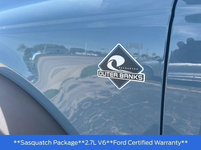 Certified 2022 Ford Bronco Outer Banks w/ Sasquatch Package AWD/4WD image 36