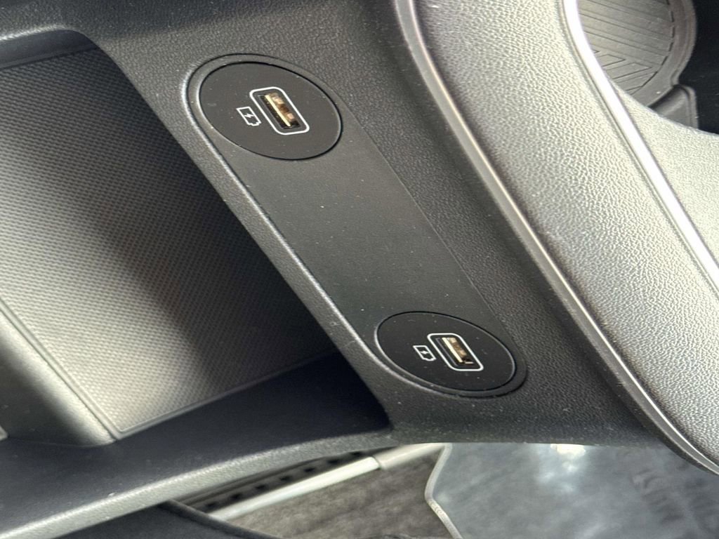 Used 2024 Hyundai Ioniq 5 SE image 31