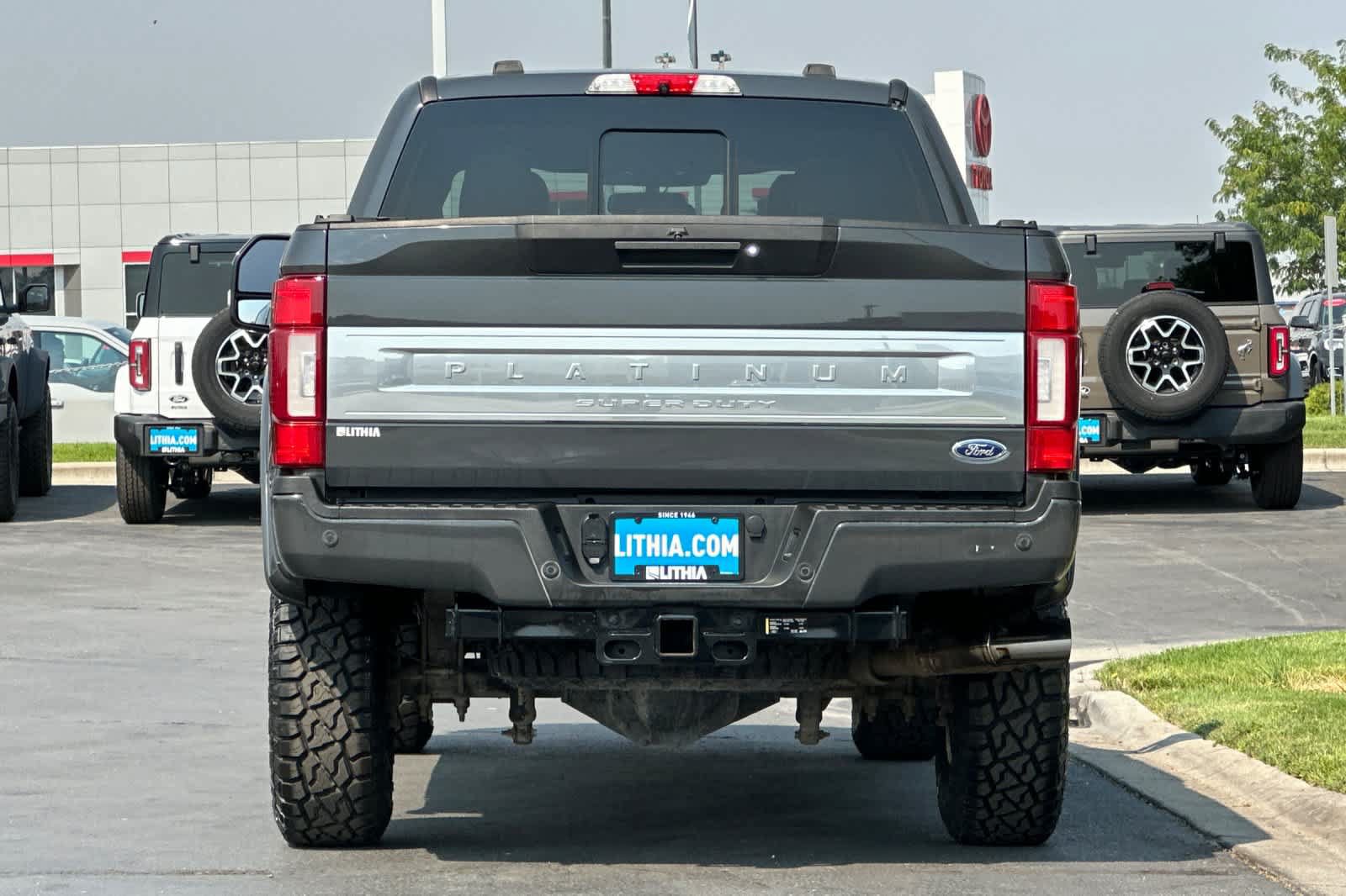 Certified 2021 Ford F350 Platinum w/ Tremor Off-Road Package AWD/4WD image 7