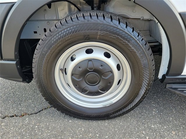 Certified 2025 Ford Transit 350 XL image 31