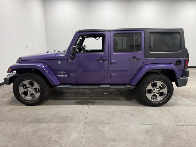 Used 2017 Jeep Wrangler Unlimited Sahara w/ Max Tow Package image 8